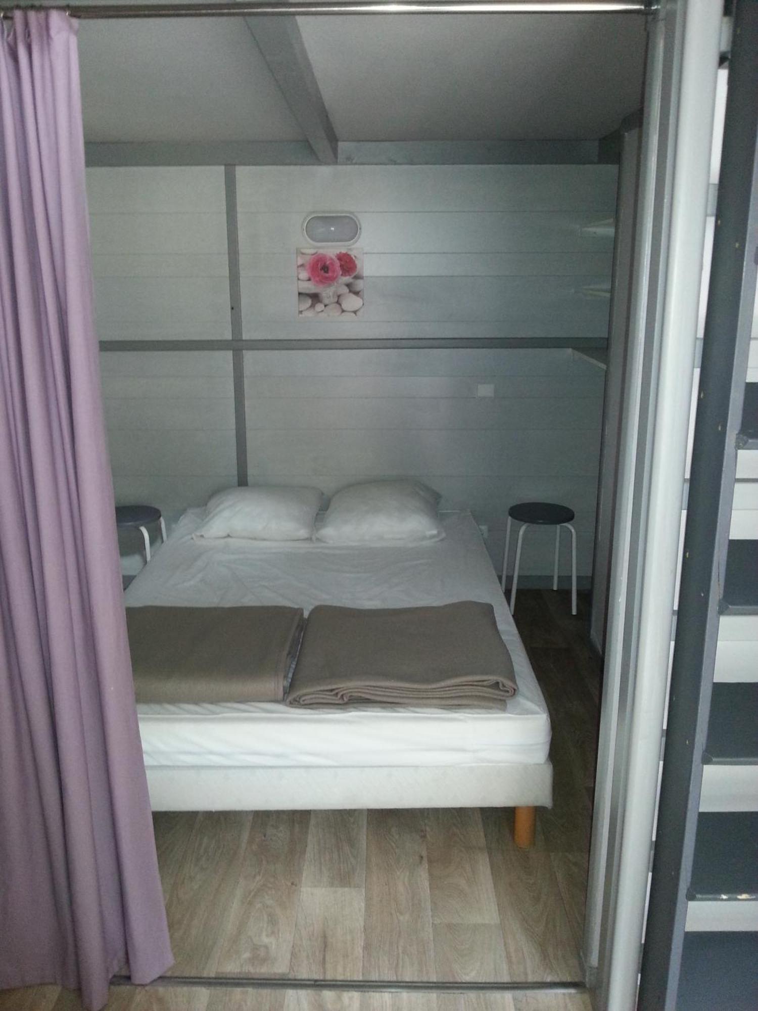 Camping Bellerive Montfrin Rom bilde