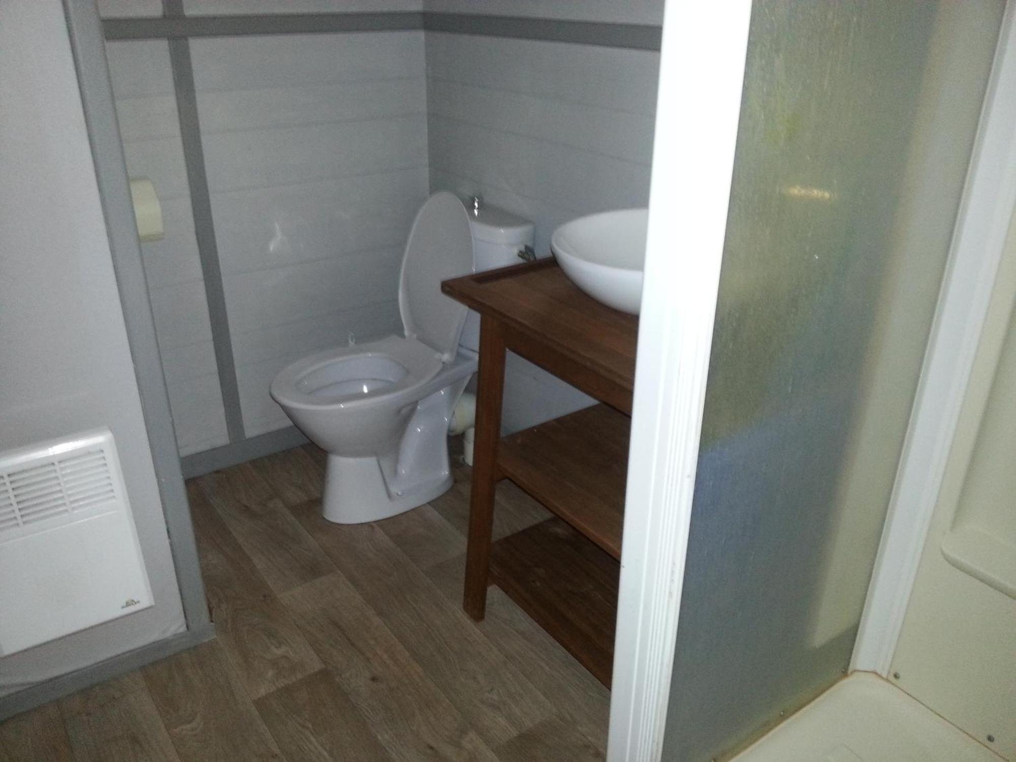 Camping Bellerive Montfrin Rom bilde